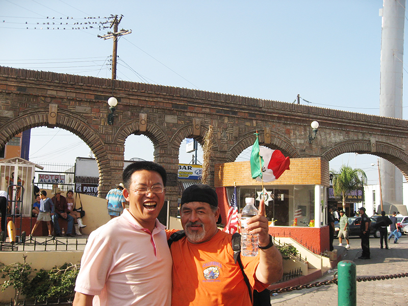 華埠集團(tuán)參加2008年度墨西哥展會(huì)